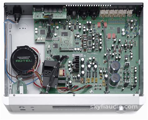 Rotel Rc 1570 Preampdac With Phono Input Skyfi Audio