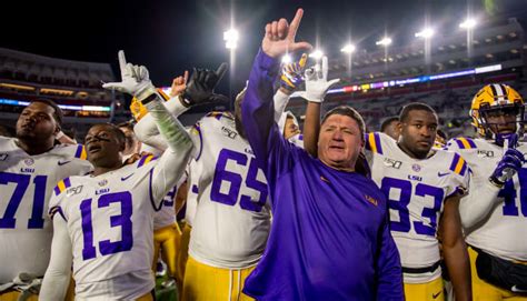 Lsu Football Coach Ed Orgeron Named Semifinalist For Munger Coach Of The Year Award Sports