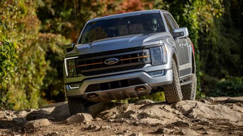 Ford F 150 Ford Mustang Mach E Win Truck Utility Of The Year Awards