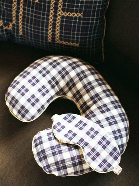 4.7 out of 5 stars 70. Get Road Trip Ready! 11 DIY Travel Pillow Ideas for the ...