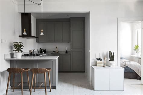 A bright and white kitchen can include some rich tones as well, including deep hardwood floors and who loves powder blue? decordots: Kitchen