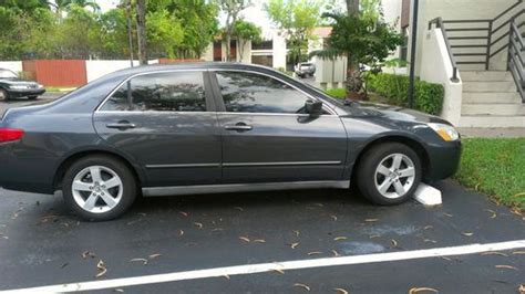 Buy Used 2005 Honda Accord Lx Sedan 4 Door 24l In Miami Florida