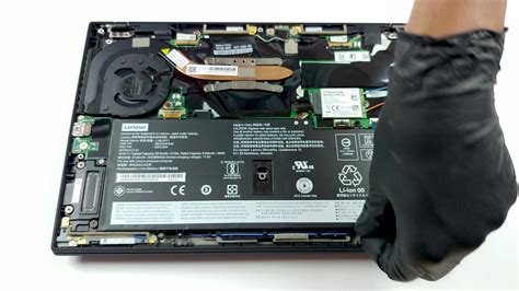 Lenovo Thinkpad X1 Carbon 7th Gen Disassembly And Upgrade Options