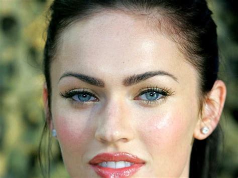 Free Download Megan Fox Actress Closeup Beauty Fashion Sexy Glamor Hd Wallpaper Peakpx
