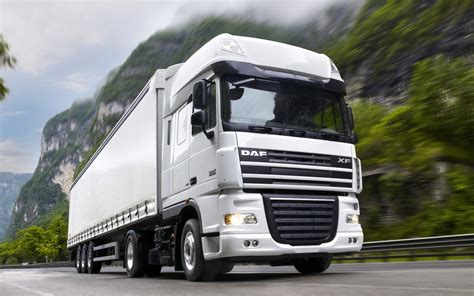 Daf Trucks Usa In White Hd Wallpapers Cars Wallpapers Hd