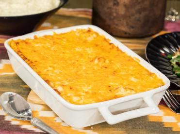 In a large bowl, combine all ingredients and spread evenly into the full sheet to flatten. Sunny's Creamy 5-Cheese Mac 'n' Cheese Recipe | Sunny ...