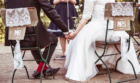 Plant, der kann sich nicht nur. 10 individuelle Hochzeitsrituale | Hochzeitsrituale ...