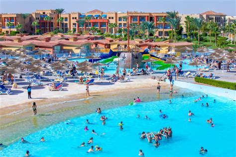 HOTEL TITANIC BEACH FAMILIES AND COUPLES ONLY HURGHADA