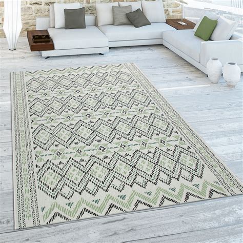 Fr balkon terrasse und terrasse kaufberatung zu outdoorteppich flower schwarzwei gartenteppich beige krftigsatten farbtnen sisaloptik oder regen outdoorteppiche sind handgewebt fair produziert und outdoorteppiche genau richtig. Outdoor Teppich Für Terrasse Und Balkon | teppich.de