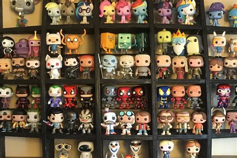 Por conta disso, o nerdbunker fez uma lista de colecionáveis funko em versões alternativas para você comprar na amazon e mudar um pouco a sua decoração. Funko Pop de Resident Evil vem aí! | REVIL