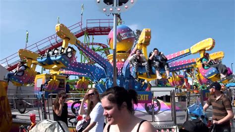 A place for young and old to come along for hours of entertainment. Royal Melbourne Show 2013 Air Maxx 360 Ride - YouTube