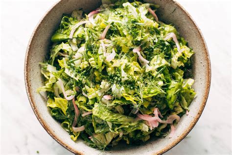 Lizs Bistro Salad Recipe Pinch Of Yum The Life Wisdom