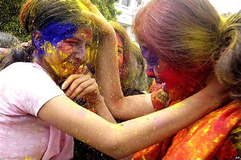 Bbc News In Pictures Holi Hindu Festival Of Colours