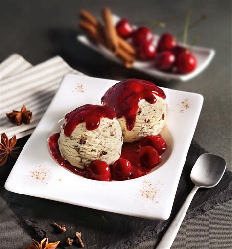 Eis mit heiß auf die winterliche Art