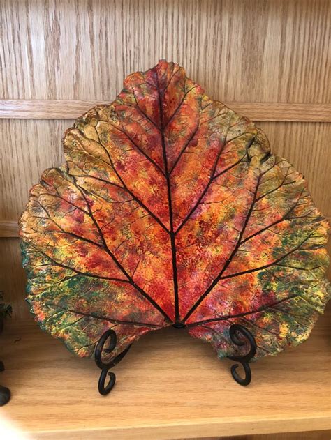 Cement leaf | Cement leaves, Concrete garden ornaments, Concrete leaves