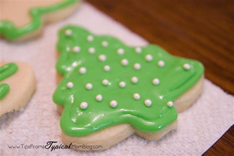 To flavor royal icing you can also add additional alcohol or water based flavorings. Royal Icing without Egg Whites or Meringue Powder | Recipe ...