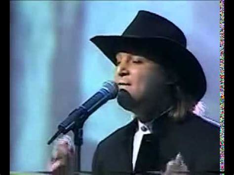 Check spelling or type a new query. Category:canadian Male Singers