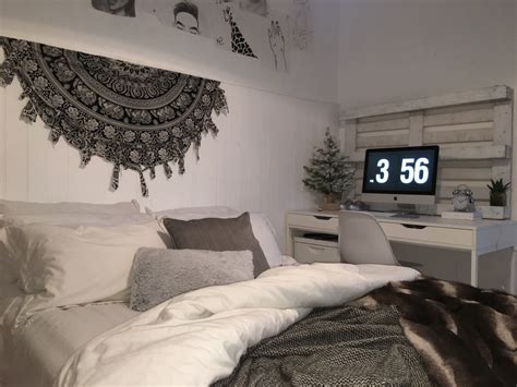 Maybe you would like to learn more about one of these? teen bedroom decor | Tumblr