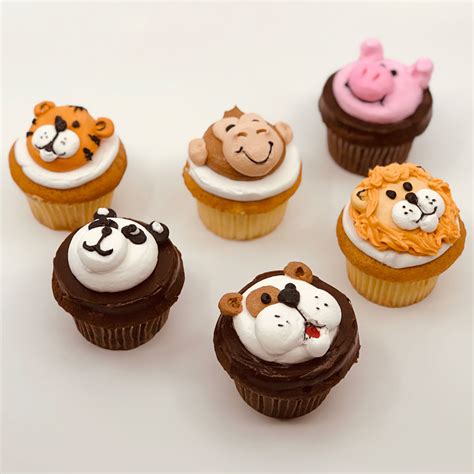 Animal Cupcake Assortment 24 Pieces Pastries By Randolph