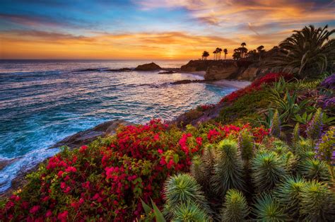 Treasure Island Sunset Behind Laguna Beachs Swanky