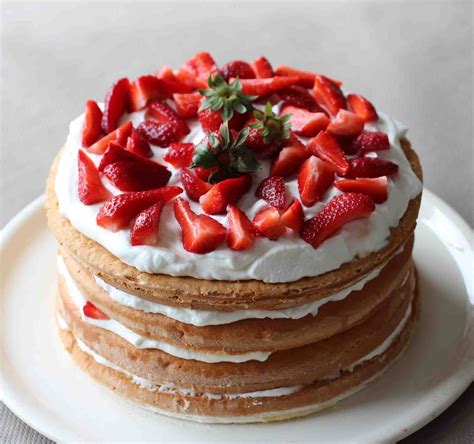 Camille en chocolat Layer cake à la fraise