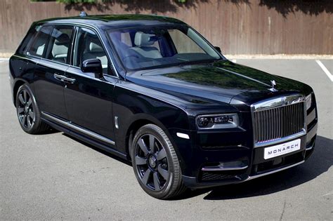 The prices of our model range would depend on the specification. 2019/19 Rolls Royce Cullinan For Sale | Car And Classic