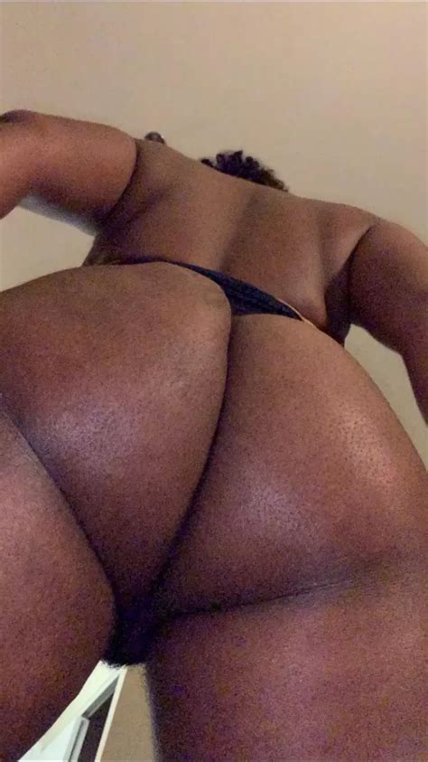 Massive Ass And Hairy Pussy Nudes MassiveTitsnAss NUDE PICS ORG