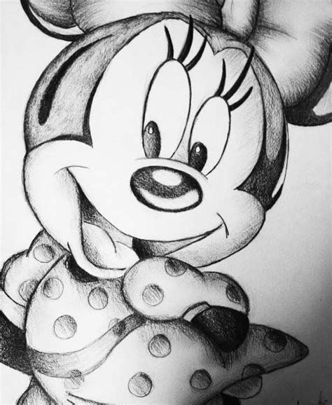 Triazs Dibujos De Minnie Mouse A Lapiz Faciles
