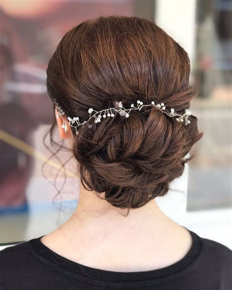 Christmas Celebrations Calls For An Elegant Up Do With A Stunning