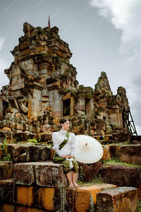 Premium Photo | Dubai's everevolving skyline a visual diary of