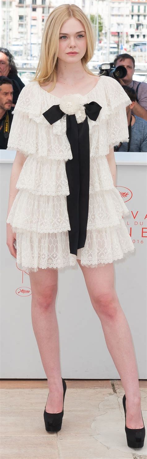 elle fanning the neon demon photocall at the 69th annual cannes film festival 5 20 2016