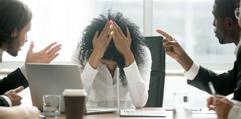 Bei konflikten in der arbeit fällt schnell das heiß diskutierte wort mobbing. 47 HQ Photos Wann Fängt Mobbing Am Arbeitsplatz An ...
