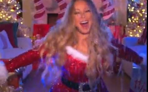 Mariah Careys Attempt To Trademark Queen Of Christmas