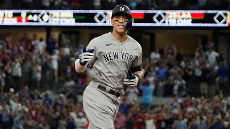 Judge Hits 62nd Home Run Breaking American League Record