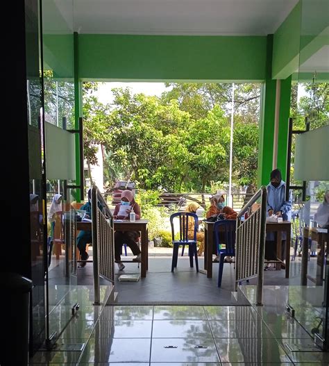 Cara Berburu Vaksin Booster di Saat-saat Terakhir sebagai Syarat Mudik