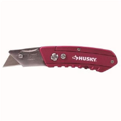 Husky Medium Utility Knife With 5 Blades
