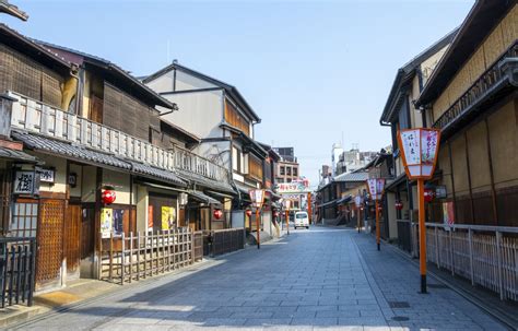 Go Back In Time On Historic Streets Of Gion All About Japan