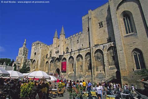 La plus belle ville du monde ! Tourism in Avignon: visit Avignon | Avignon et Provence