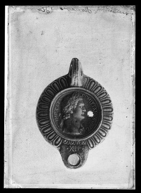Wicks are believed to have been introduced in oil lamps during the 7th century by the greeks, to control the rate of burning. Roman oil lamp | Oil lamps, Ancient lamp, Lamp