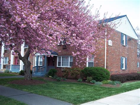 2 bedroom apartments in trenton nj. Lawrenceville Gardens Apartments - Trenton, NJ ...