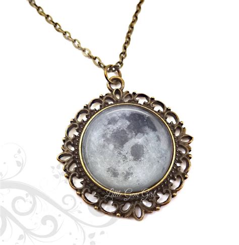 Glowing Full Moon Necklace Glow In The Dark Moon Jewelry Etsy