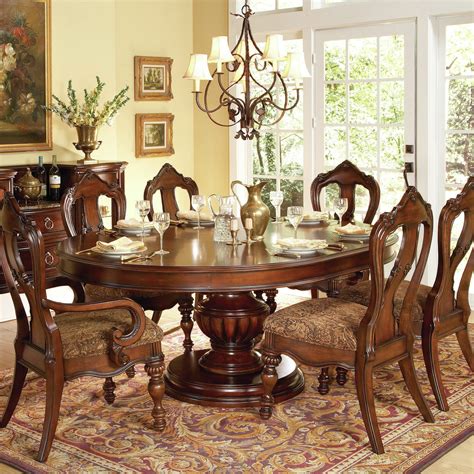 Getting A Round Dining Room Table For 6 By Your Own
