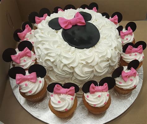 Calumet Bakery Minnie Mouse Rosette Cake Minnie Mouse Birthday Cakes Minnie Mouse Birthday