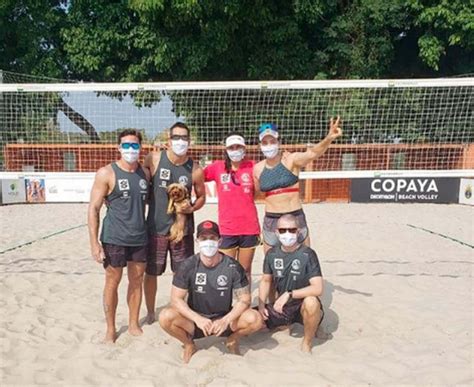 Jun 11, 2021 · agatha moreira surge deslumbrante em cliques na praia e ganha elogios. As olímpicas Ágatha e Duda estão de volta aos treinamentos ...