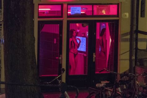 red light districts from around the world in 35 photos