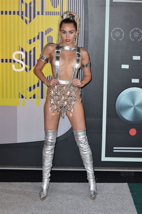 Miley Cyrus Wore A See Through Dress Covered In Tiny Mirrors At The Mtv