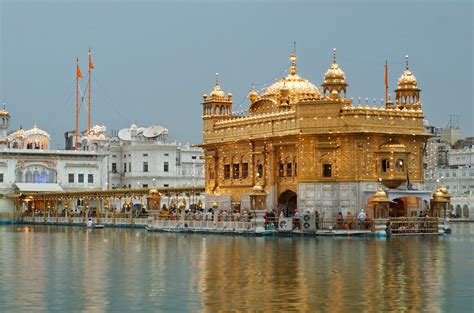 Art And Architecture Mainly Golden Temple In Amritsar Stunning