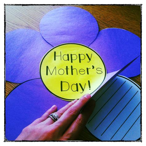 All About My Mom A Mothers Day Writing Craftivity Mothers Day