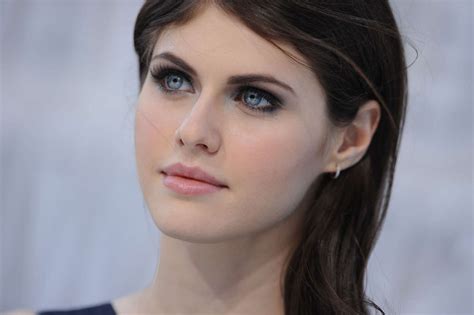 Alexandra Daddario Hi Res Photo Showing Off Her Incredible Eyes The Best Porn Website