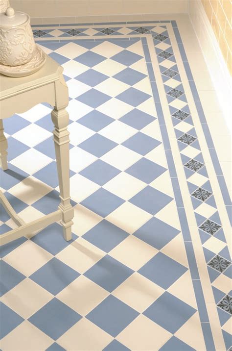 36 Blue And White Bathroom Floor Tile Ideas And Pictures 2022